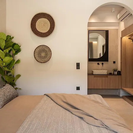 Brand New Lux Kokomo Aura W/ Private Pool, 400m To Beach! *